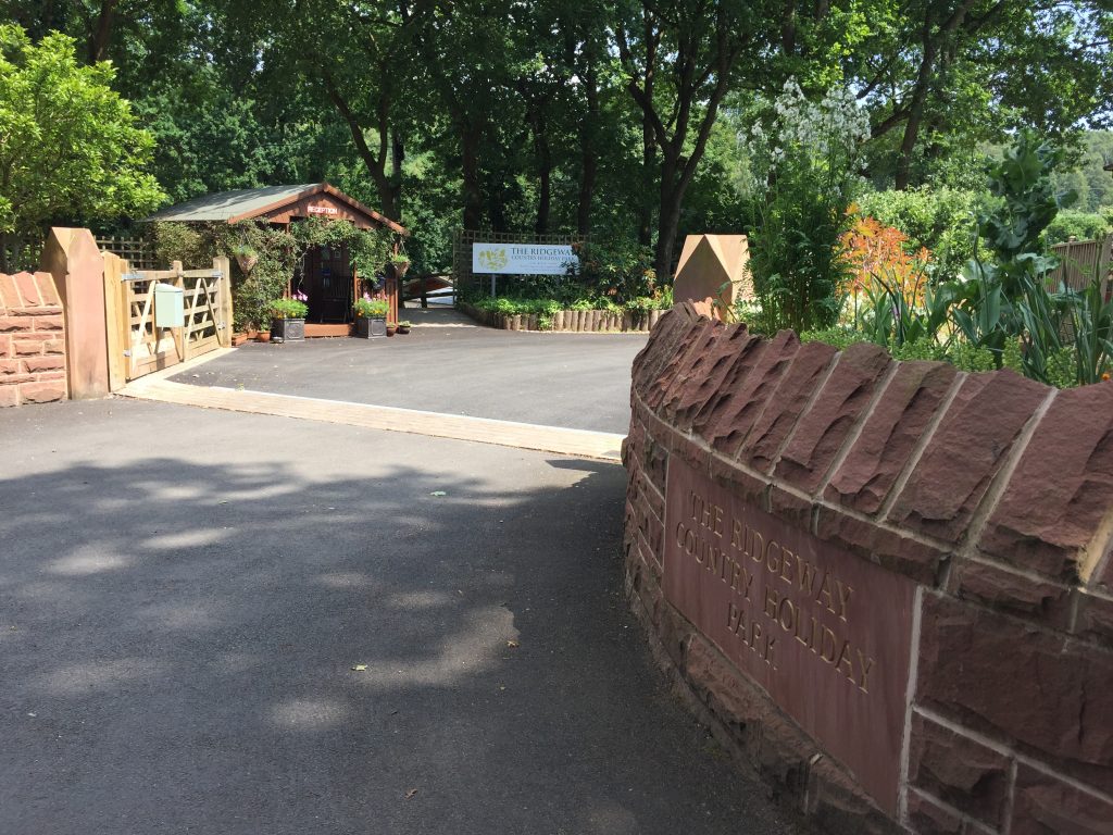 to The Ridgeway Country Holiday Park